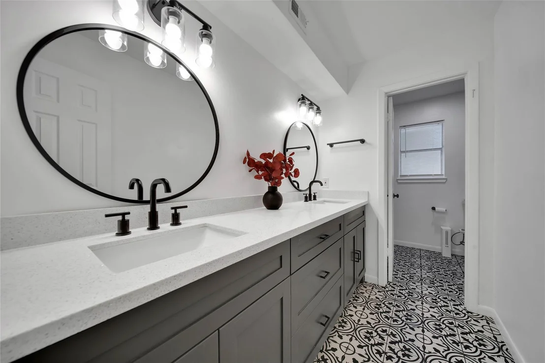 Photo of 1 Marsh Millet Court