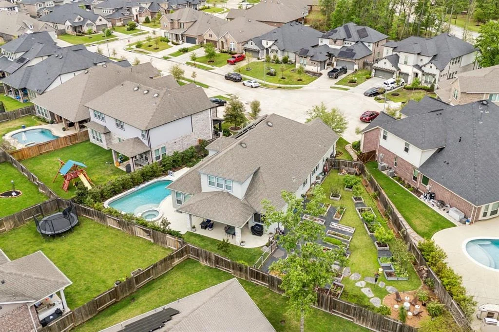 Photo of 3820 Hawthorn Shadow Court