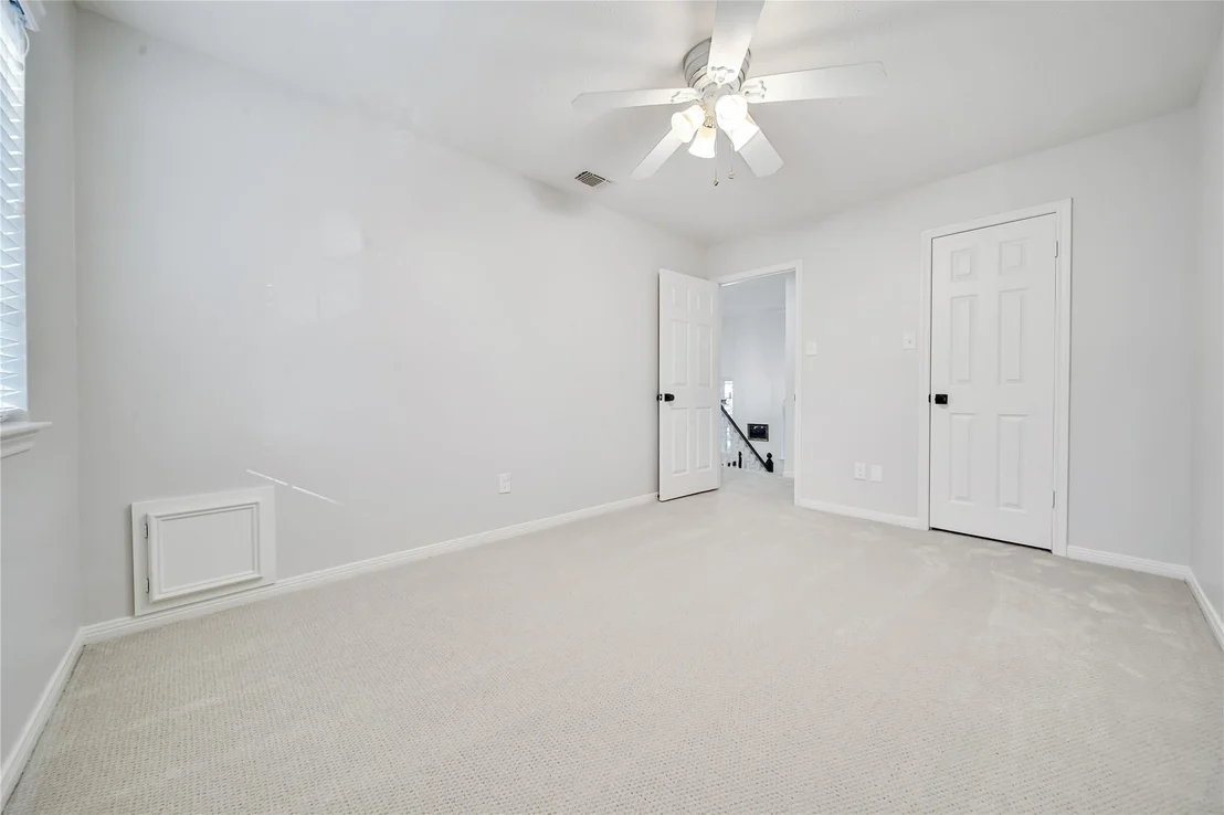 Photo of 14 Twin Springs Place