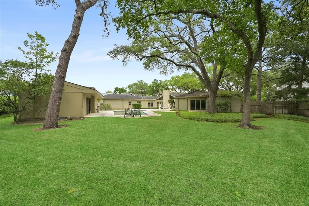 Photo of 435 Flint Point Drive