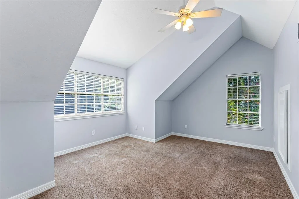 Photo of 32430 Edgewater Drive