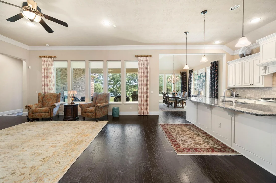 Photo of 34 Edgemont Court