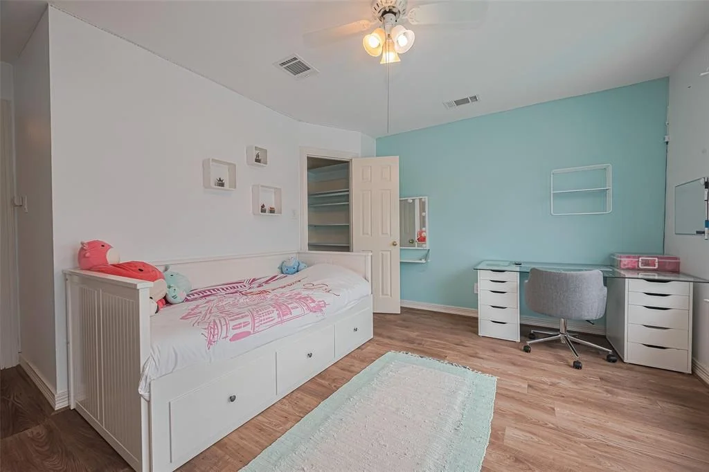 Photo of 4819 Whitby Circle