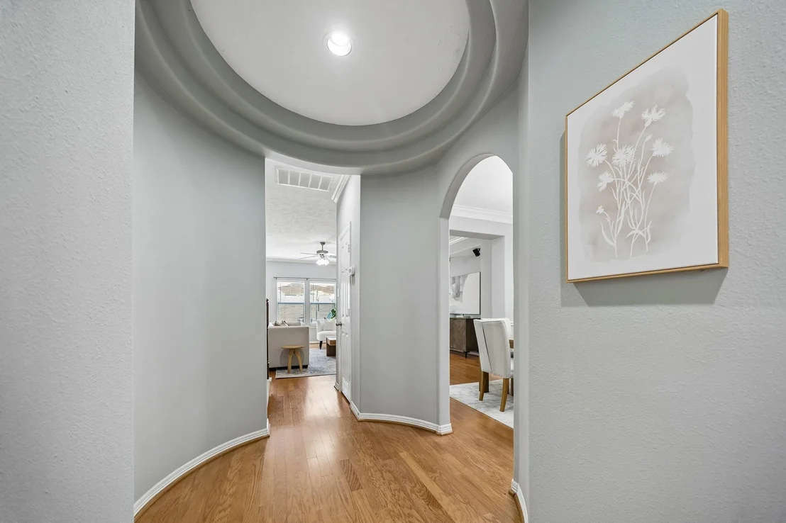 Photo of 1334 Ella Place