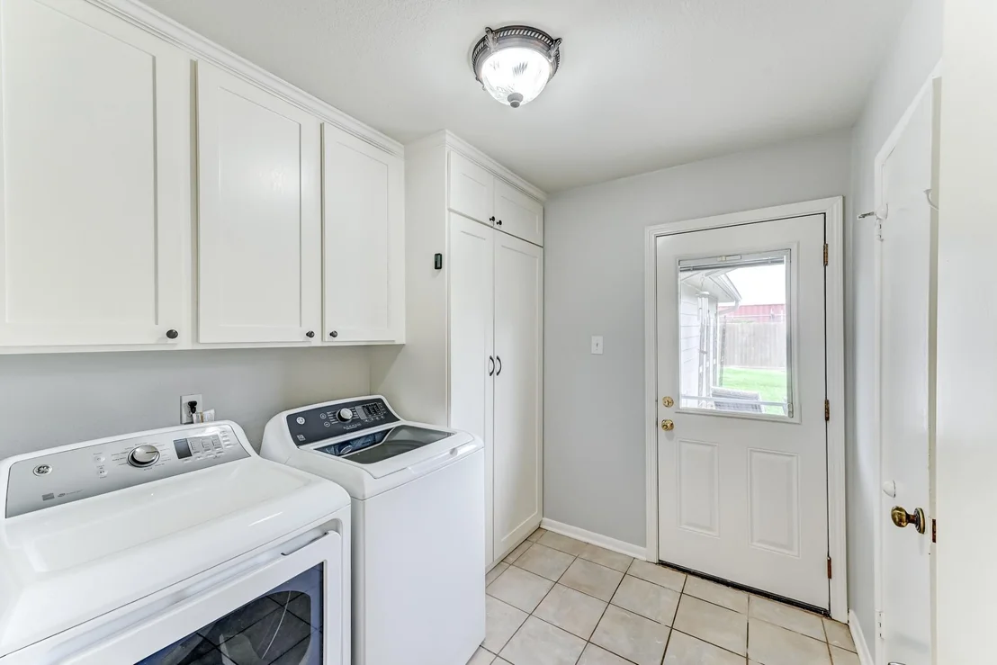 Photo of 12906 Advance Drive