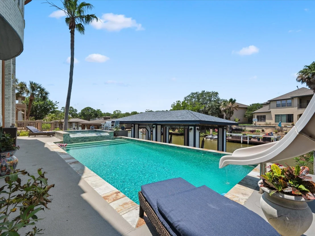 Photo of 2518 Du Lac Trace