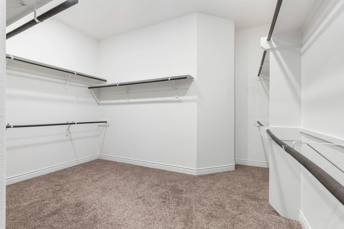 Photo of 915 Holly Chapple Drive
