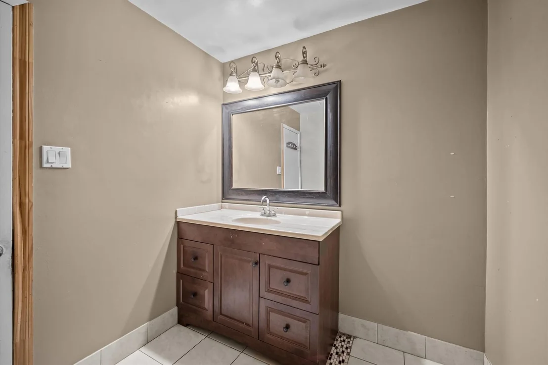 Photo of 1322 Saddle Rock Drive