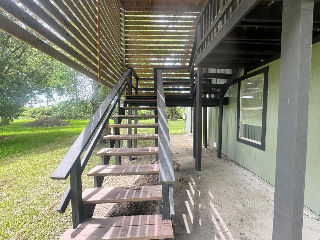 Photo of 788 Riverside Drive