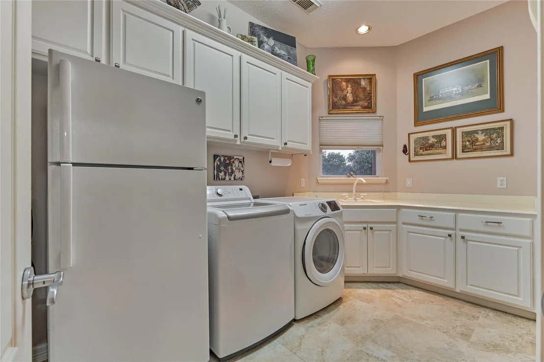 Photo of 115 Brookgreen Circle N
