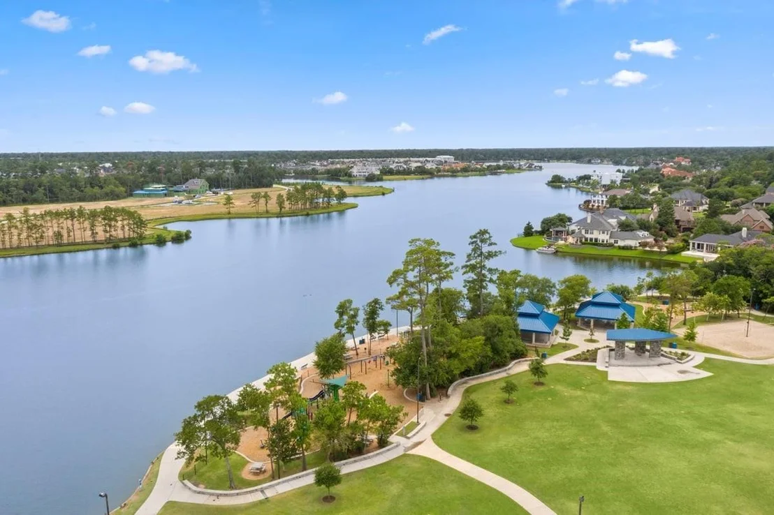 Photo of 18211 Spruce Cottage Drive