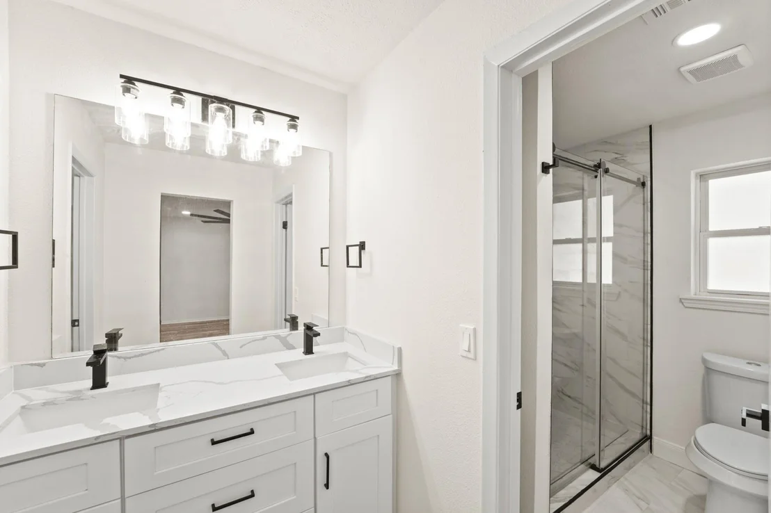 Photo of 13102 Maxim Drive