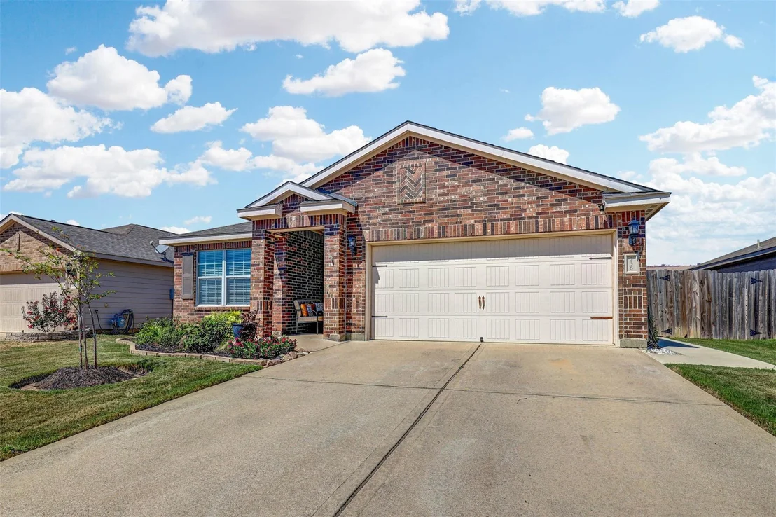 Photo of 736 Lazy Crest Drive