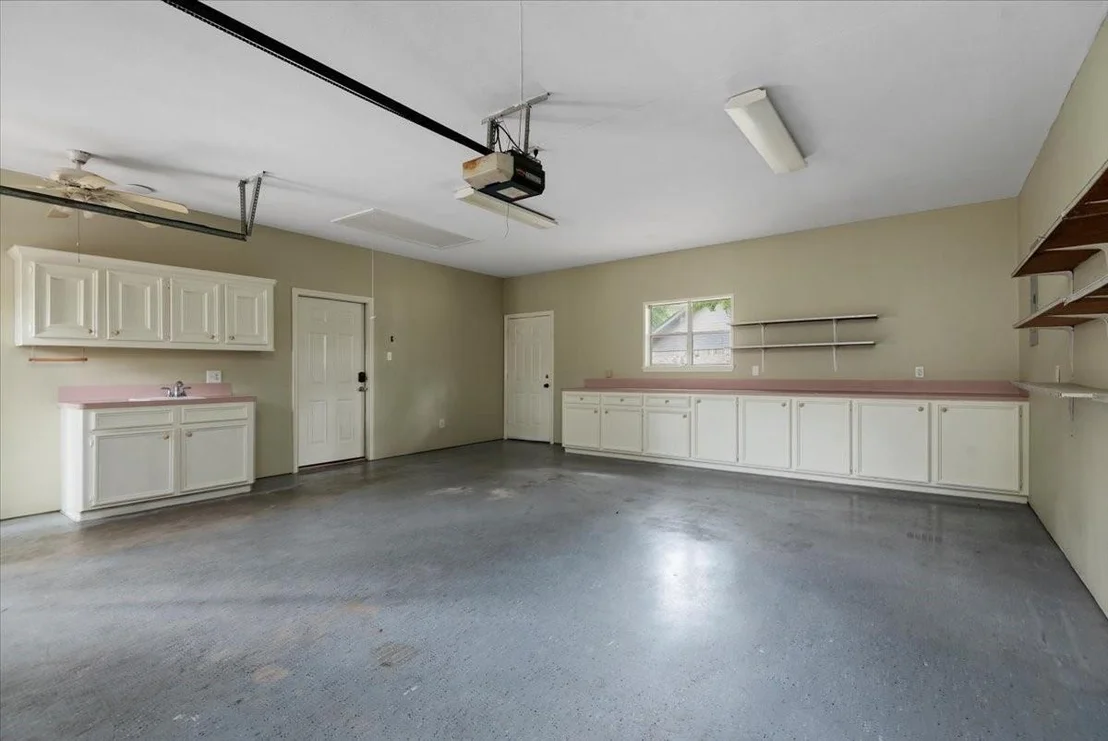 Photo of 14151 Buckingham Lane
