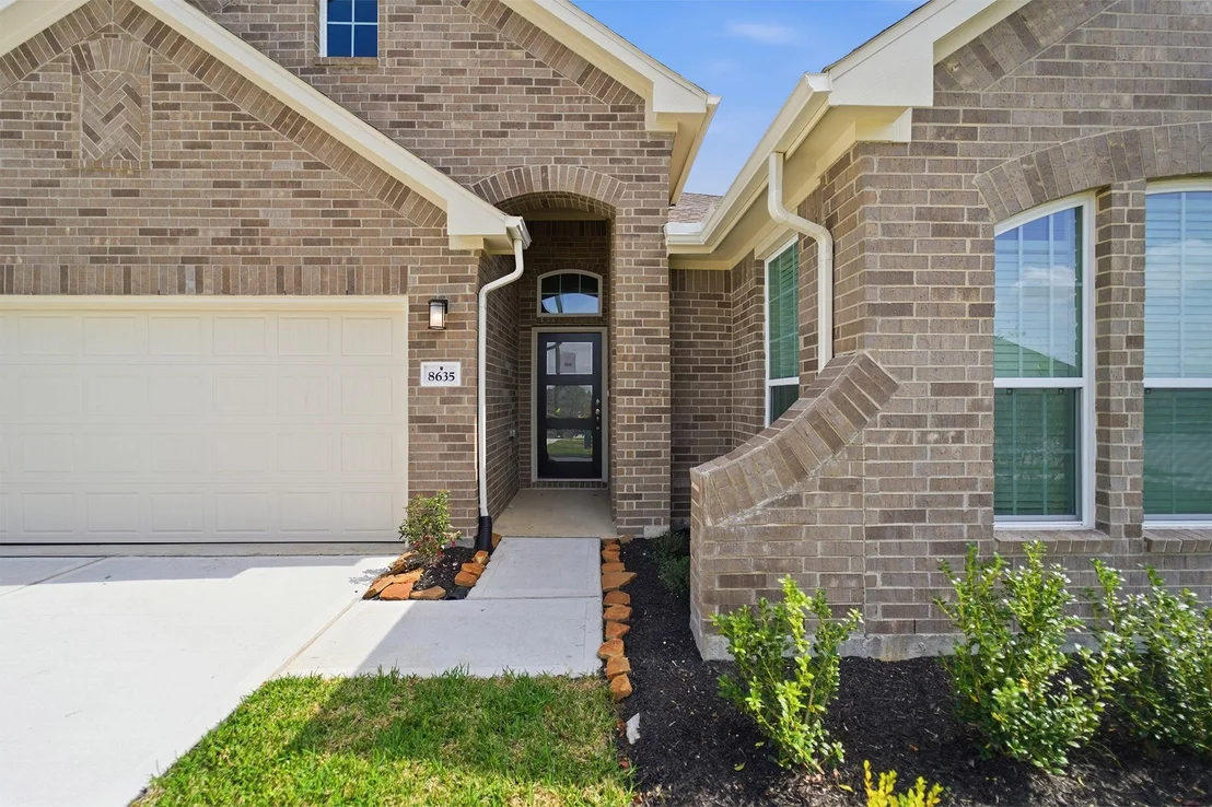 Photo of 8635 Jade Hill Drive