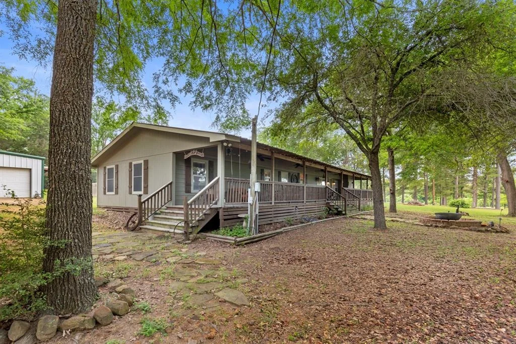 Photo of 1366 County Road 353