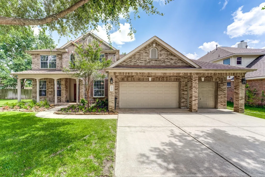 Photo of 10407 Middlerose Lane