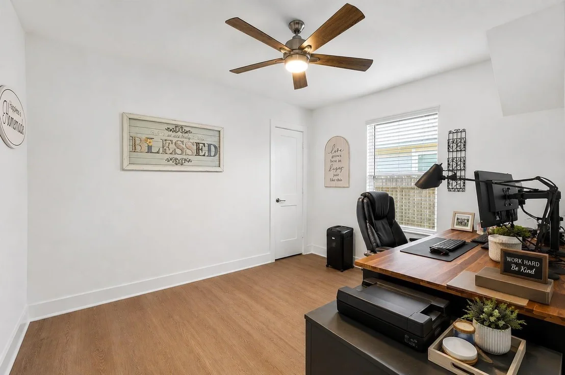 Photo of 228 River Grove Court
