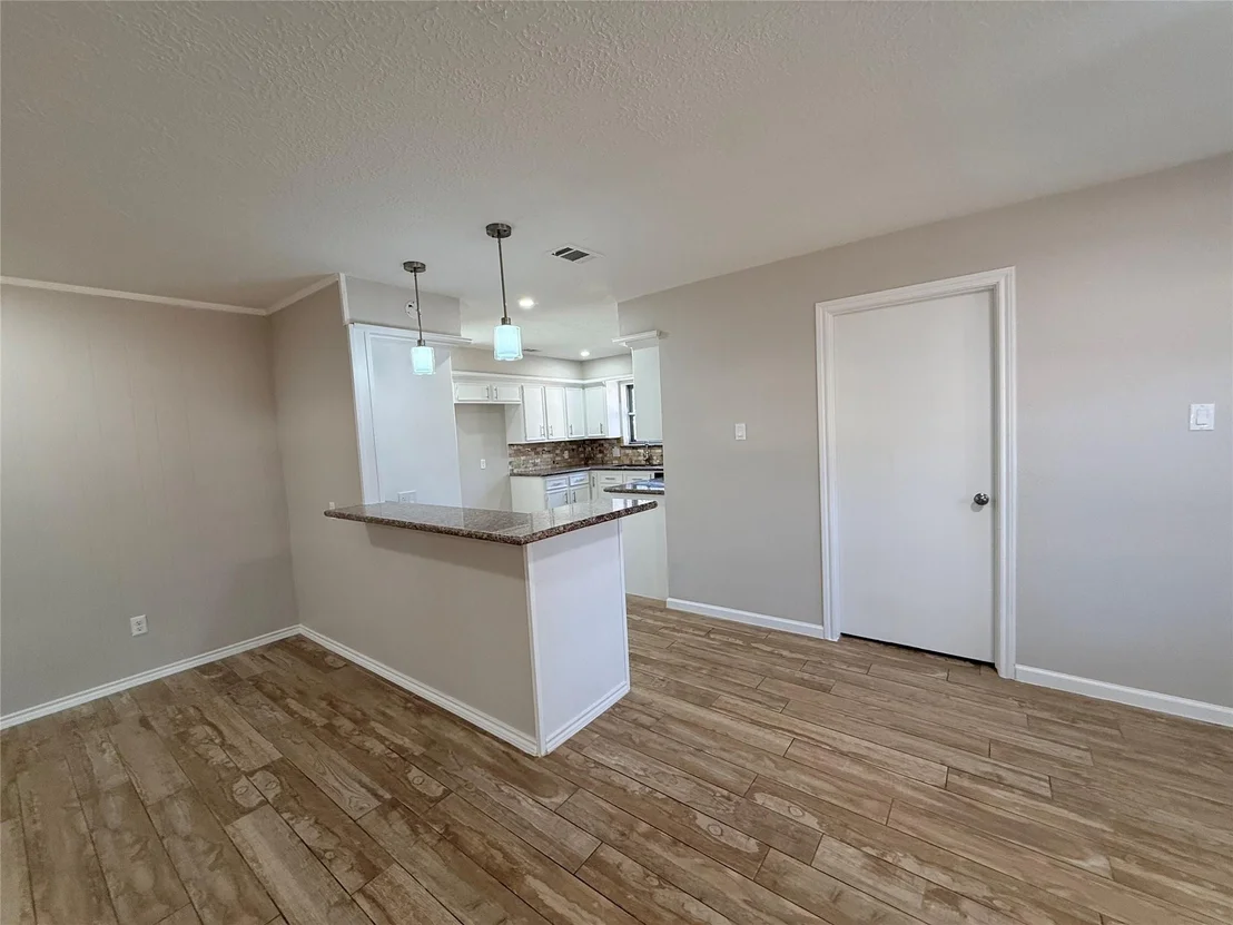 Photo of 4810 Theall Road