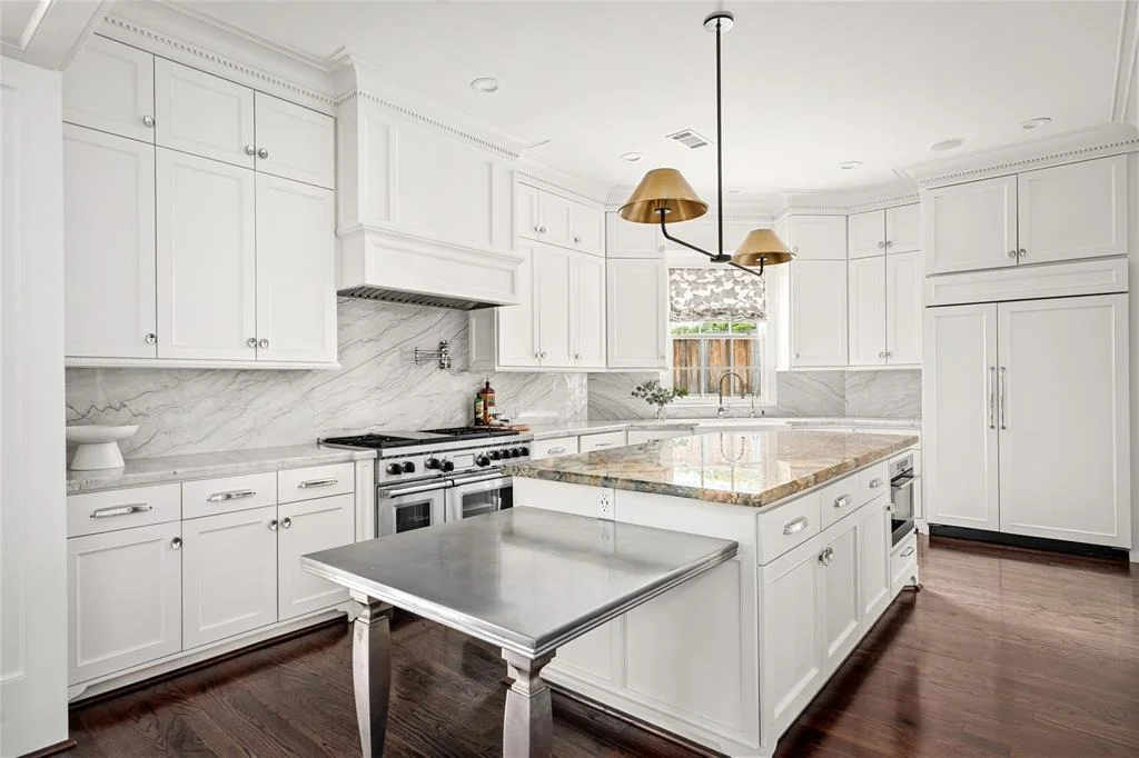 Photo of 2443 Pelham Drive