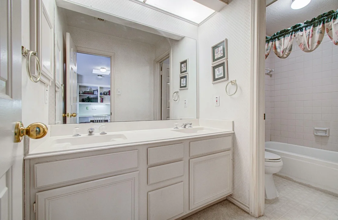 Photo of 16714 Manningtree Lane