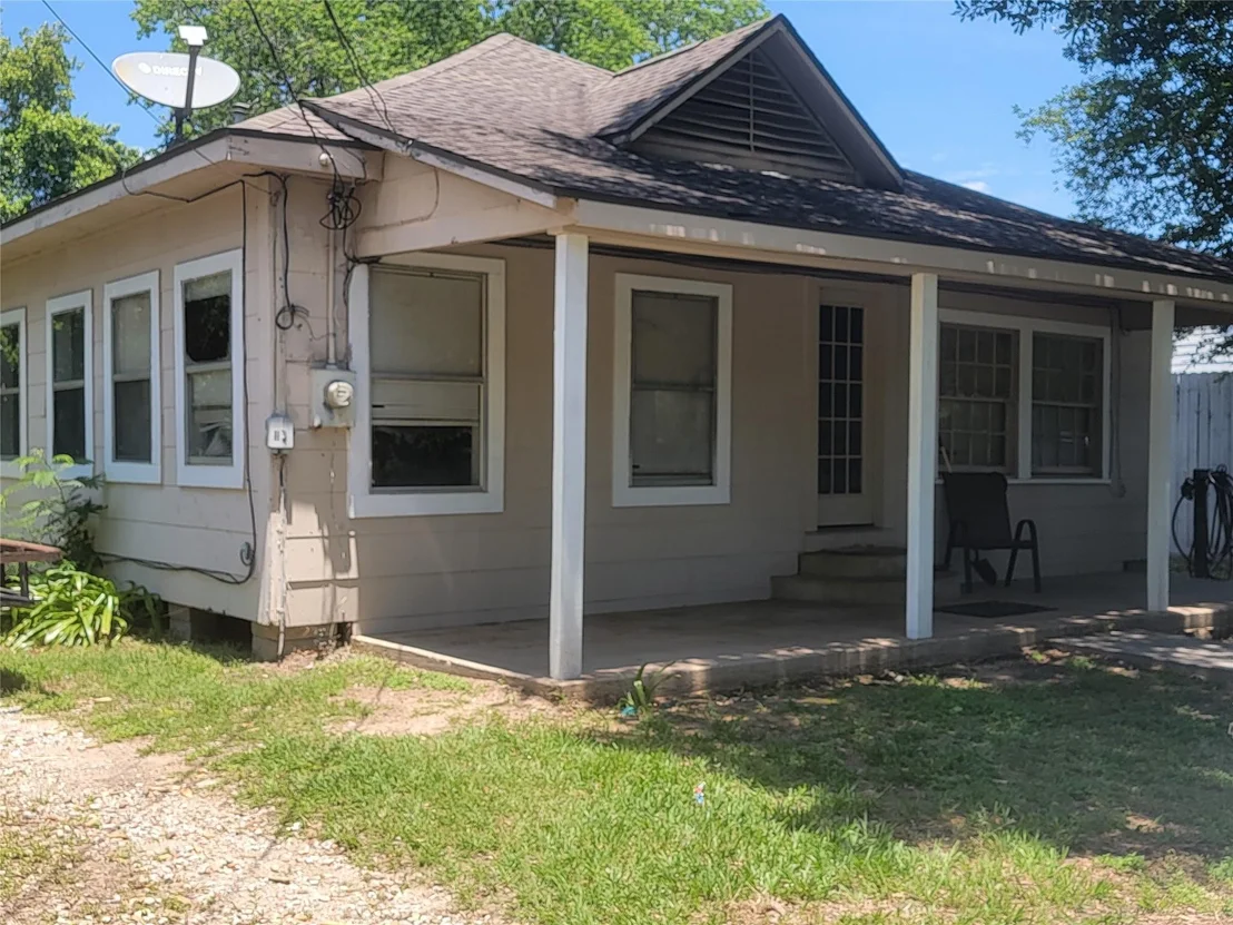 Photo of 1004 Barbara Street