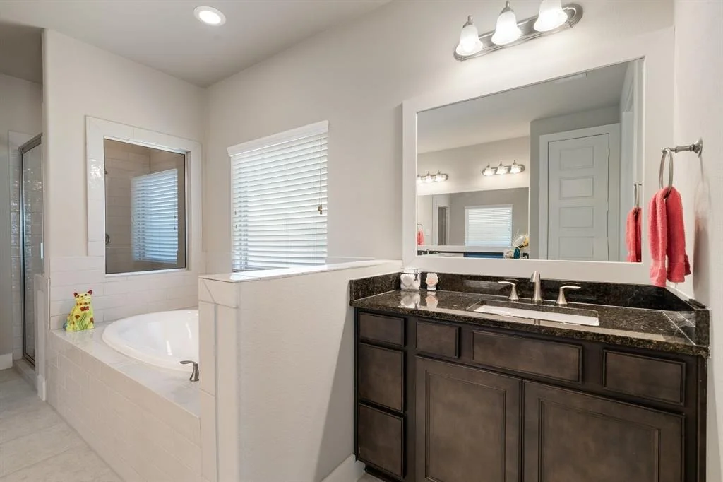 Photo of 320 Black Walnut Court