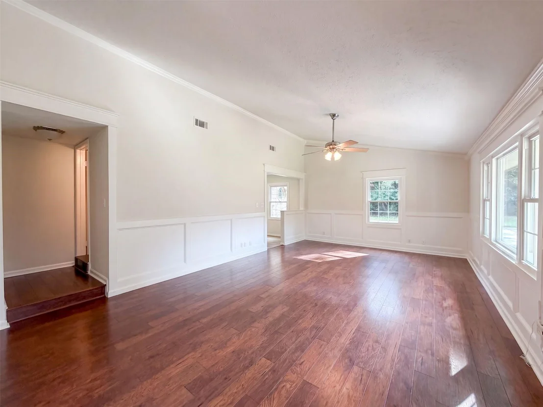 Photo of 1119 Coe Road