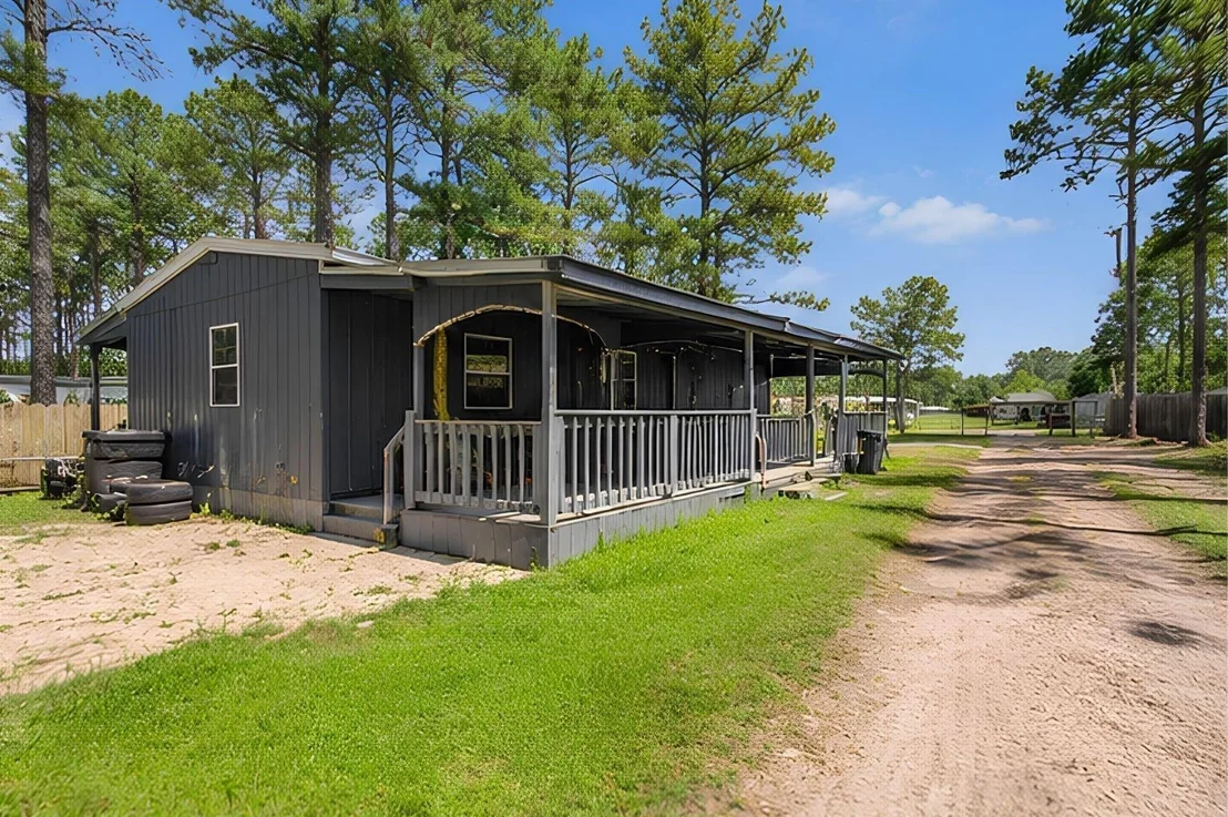 Photo of 2901 County Road 3479b