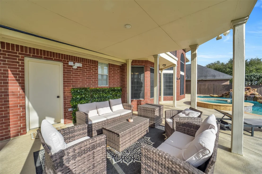 Photo of 24403 Falcon Point Drive