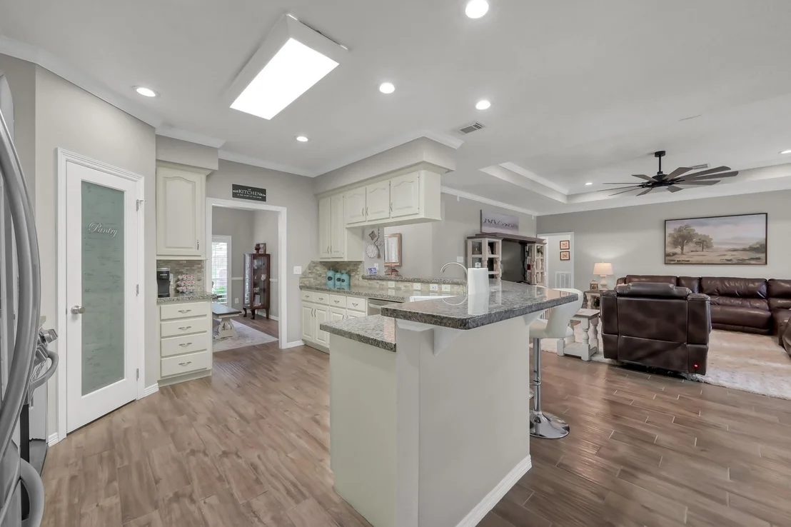 Photo of 13422 Hidden Valley Drive