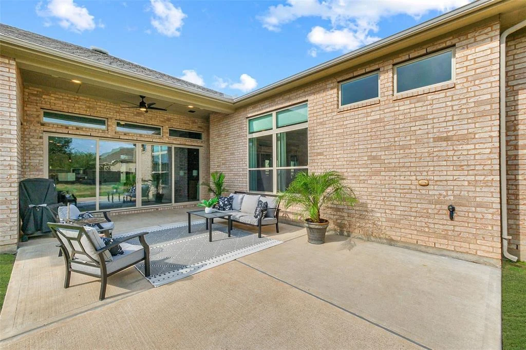 Photo of 6914 Harvest Lane