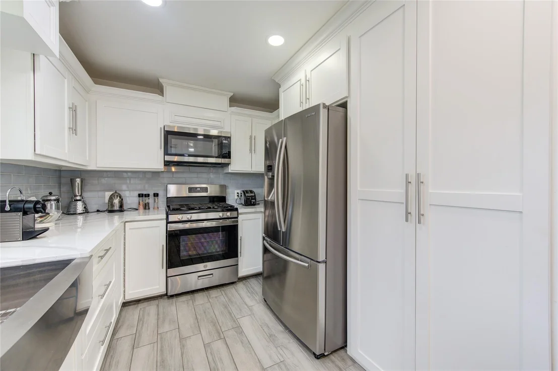 Photo of 7602 Hammerly Boulevard
