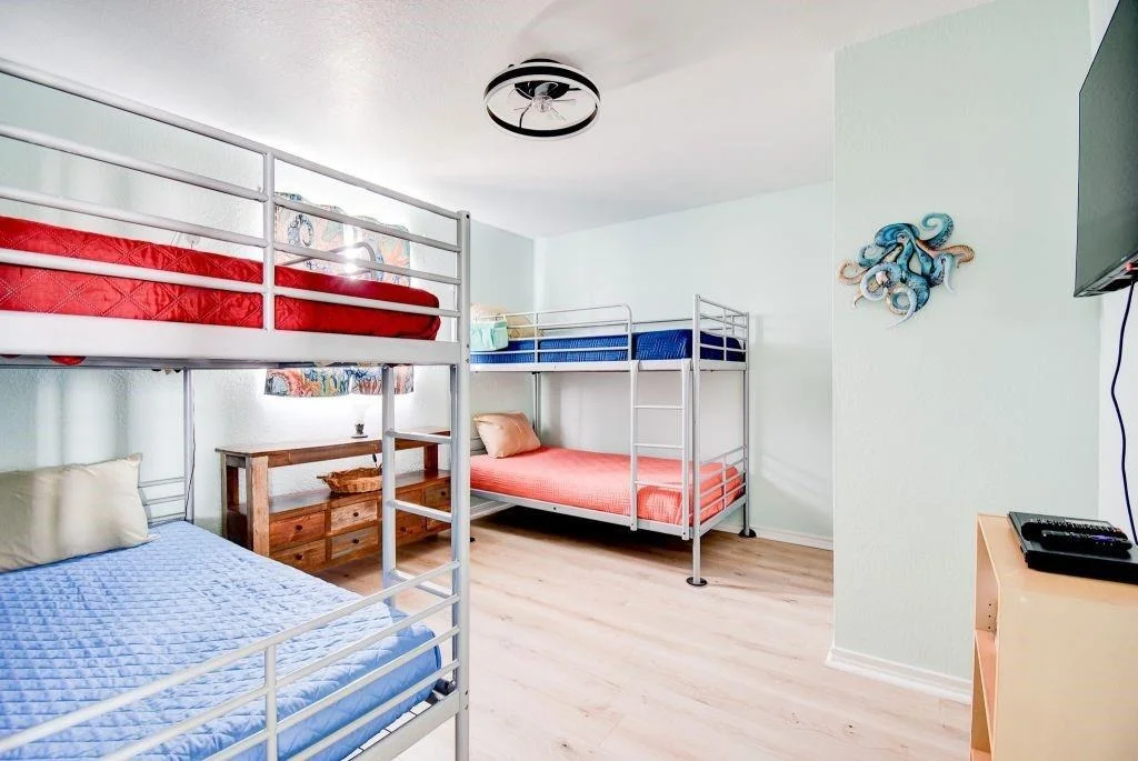 Photo of 1034 Bluewater Highway