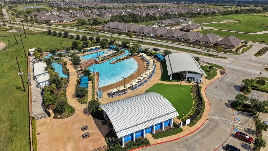 Photo of 4711 Gilbert Road