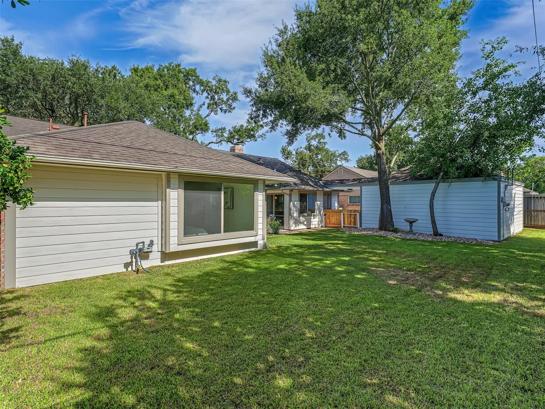 Photo of 2014 Elmgate Drive