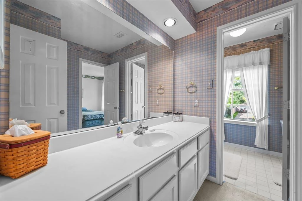 Photo of 4010 Walnut Pond Drive