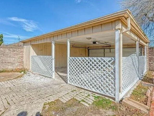 Photo of 3610 Vineyard Drive