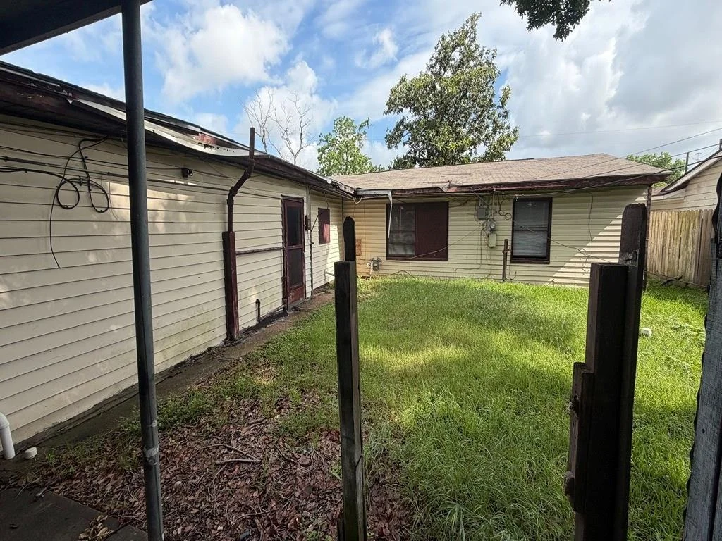 Photo of 7822 Kimble Street