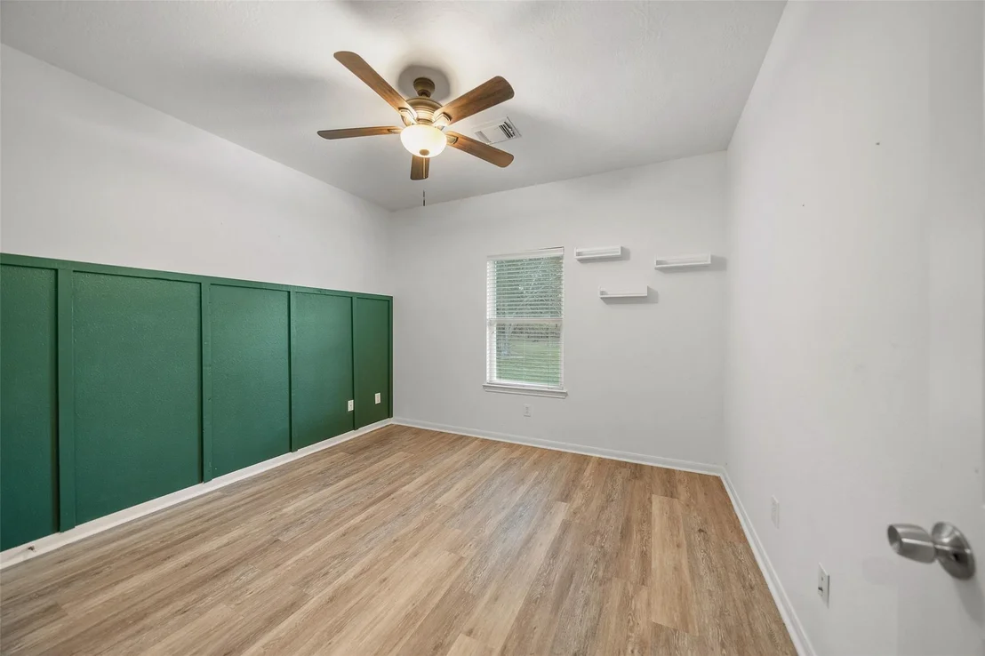 Photo of 118 Pin Oak Lane
