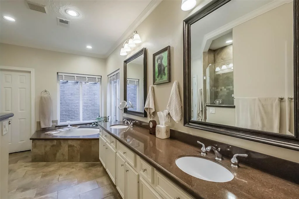 Photo of 602 Rock Cove