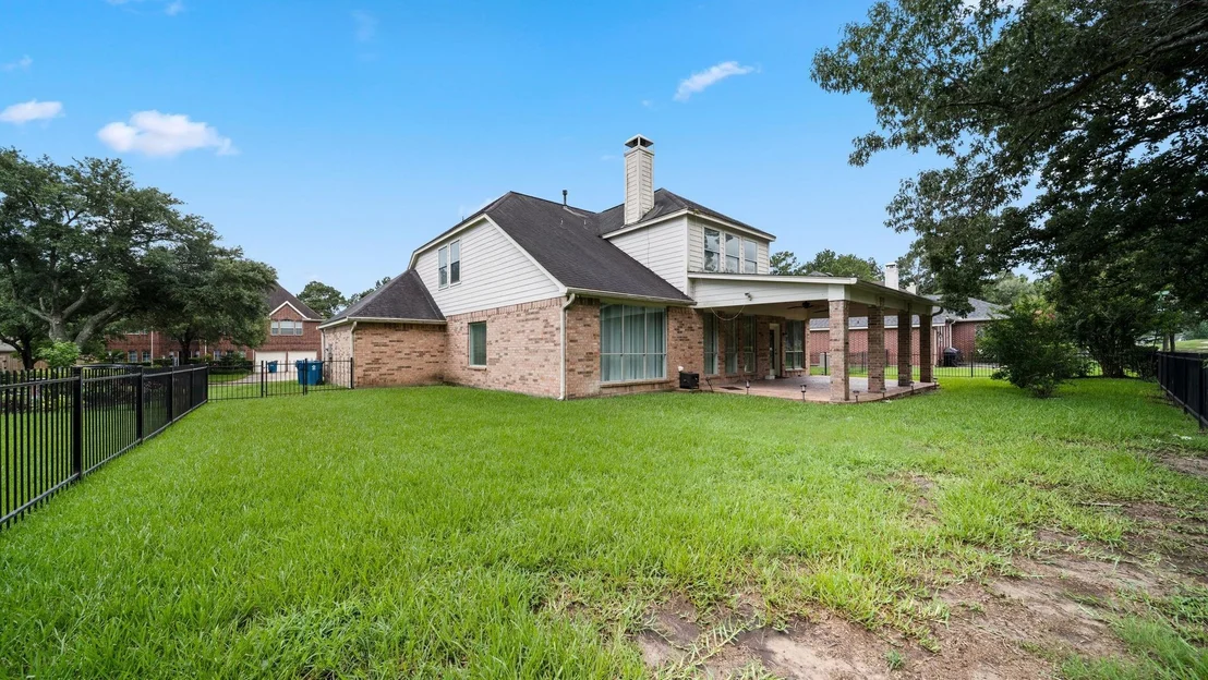 Photo of 8107 Trophy Place Drive