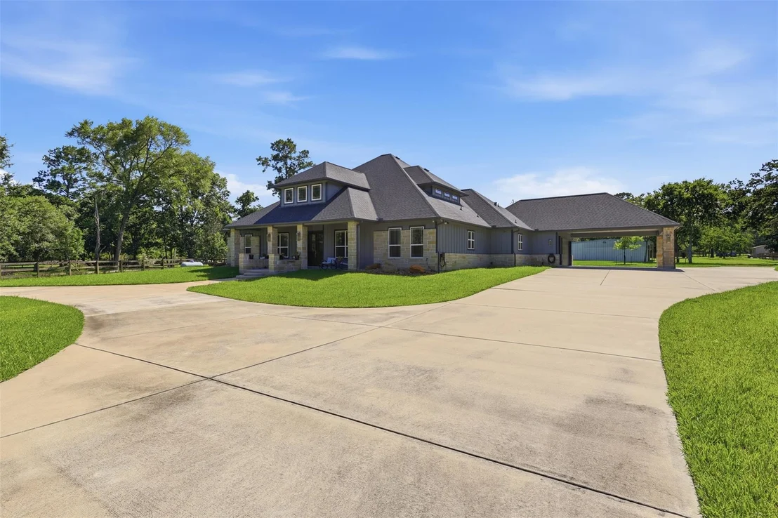 Photo of 16075 Singletree Drive