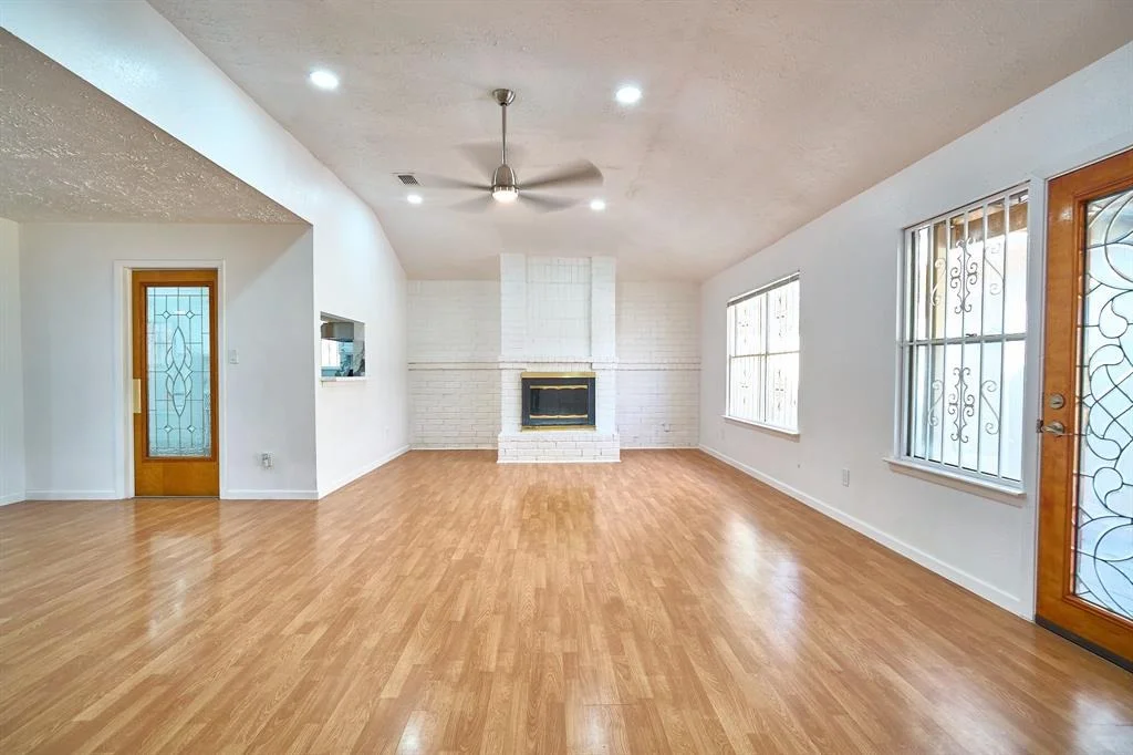 Photo of 13002 Becklin Lane
