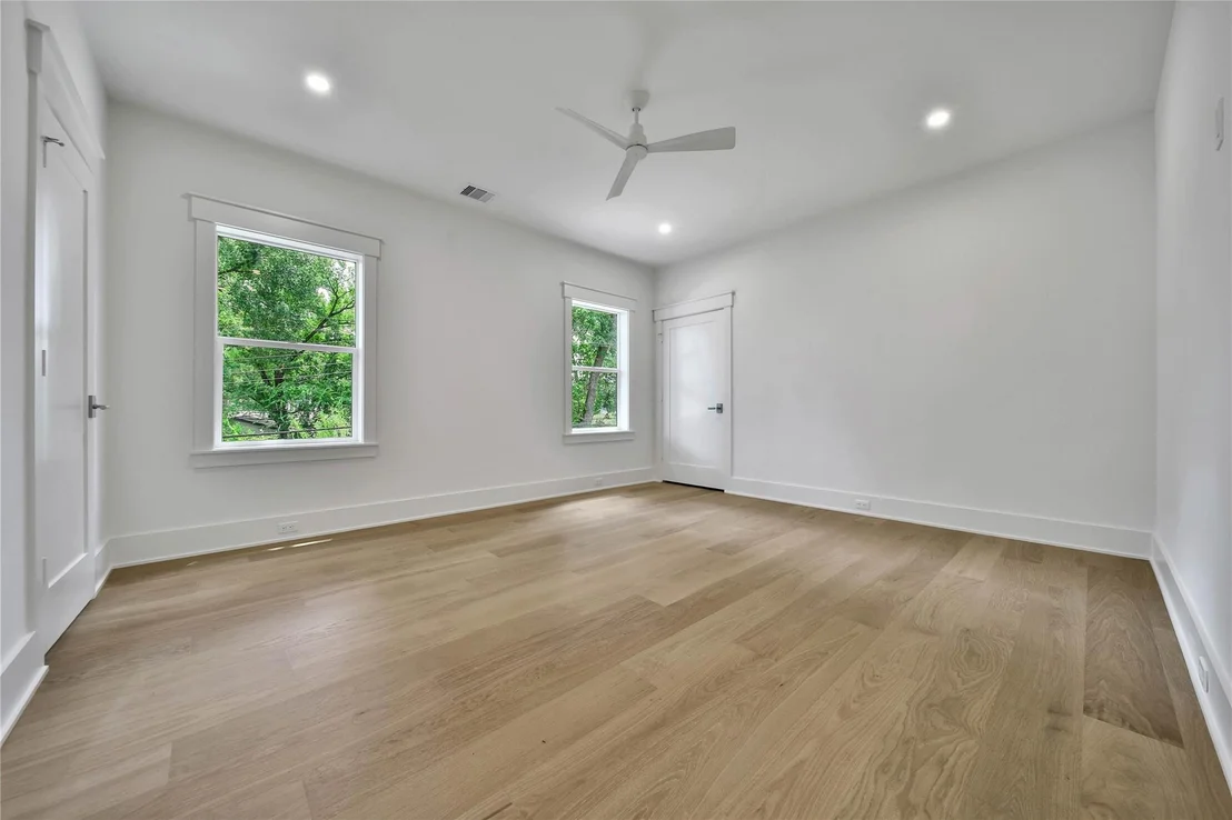 Photo of 1191 Chamboard Lane