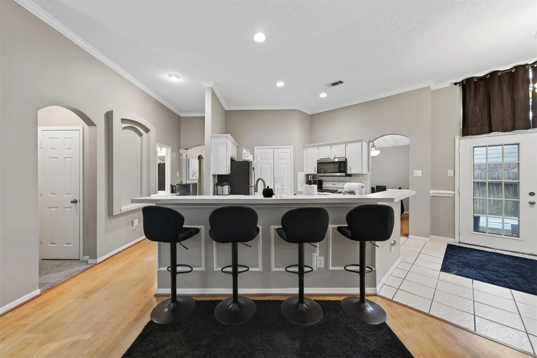 Photo of 31303 Baker Lake Drive