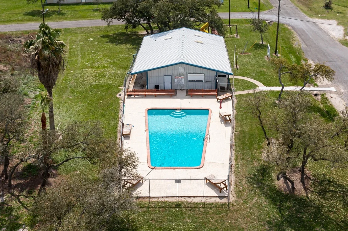Photo of 528 W Rustic Oak Lane