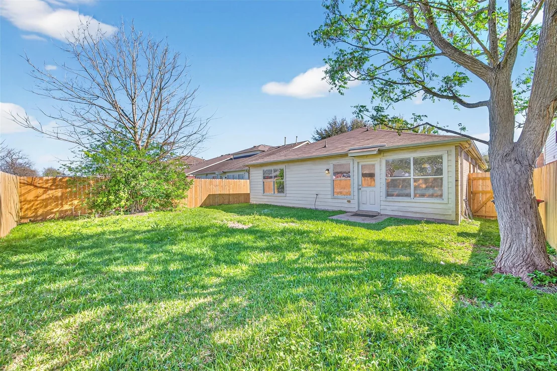 Photo of 10614 Sugar Trace Drive