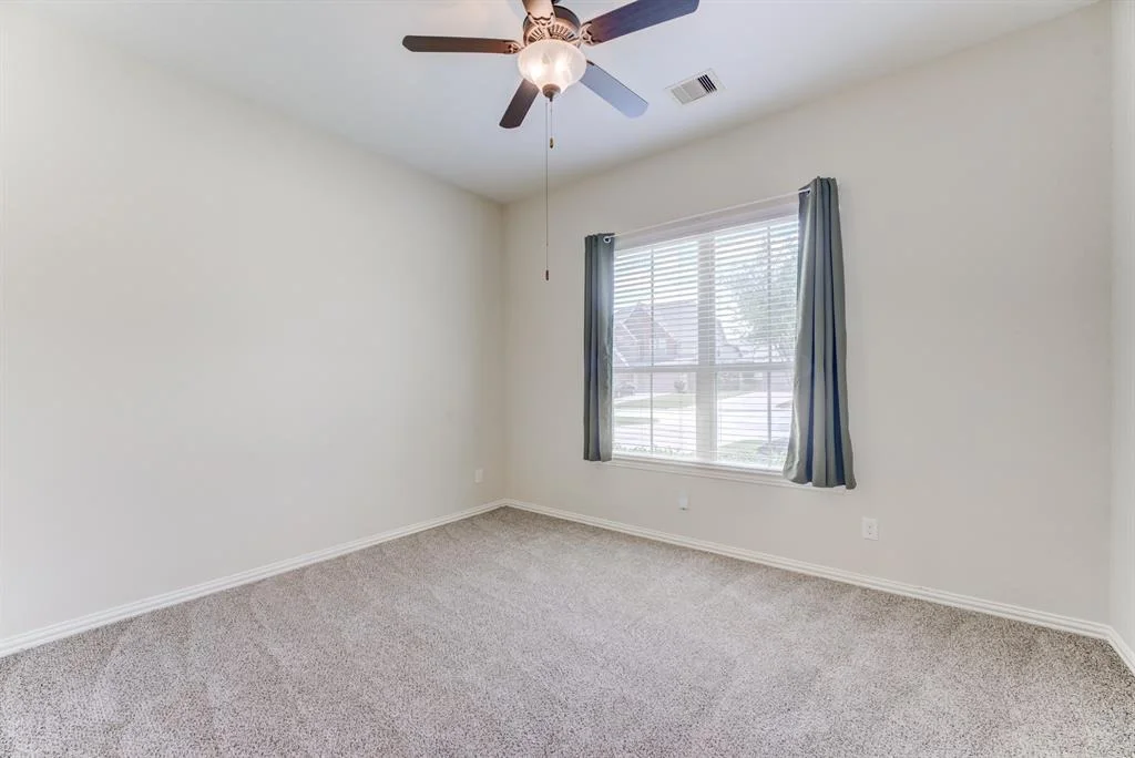 Photo of 21930 Avalon Queen Drive