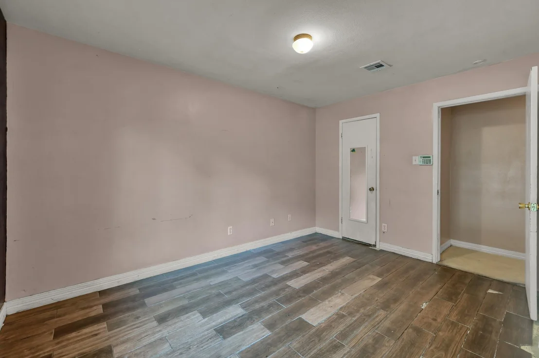 Photo of 405 Wilson Road